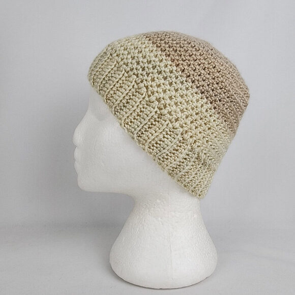 Handmade Cream Knit Pony Tail Toque - Picture 1 of 6